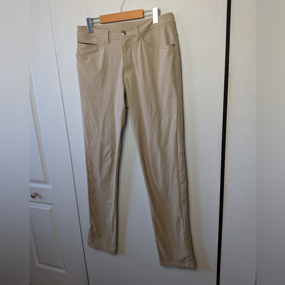 Lululemon ABC Pant Classic Beige Color Size 31 TALL M5468T 5 Pockets Stretch